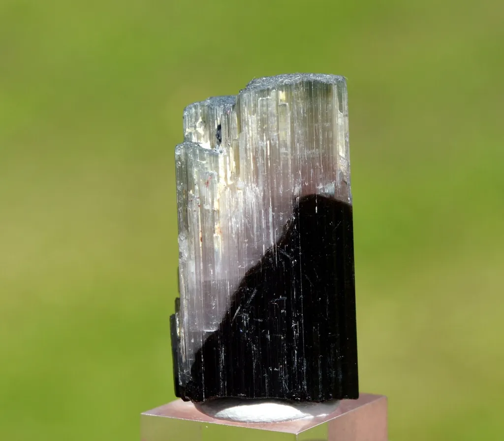 Tourmaline 28.7 grams - Vohitrakanga pegmatite, , Betafo District, Vakinankaratra, Madagascar - image 3