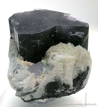 Tourmaline - image 3