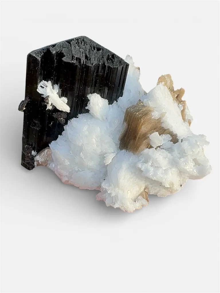 Tourmaline - image 2