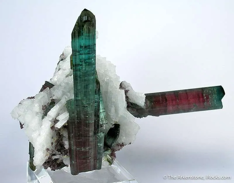 Tourmaline and Cleavelandite - image 3