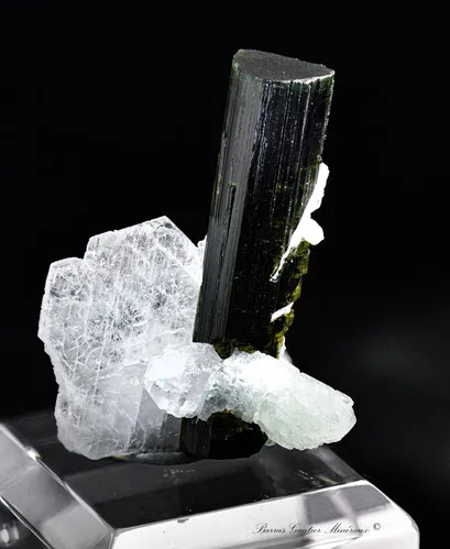 Tourmaline-Cleavelandite - image 3