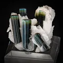 Tourmaline-Cleavelandite - image 3