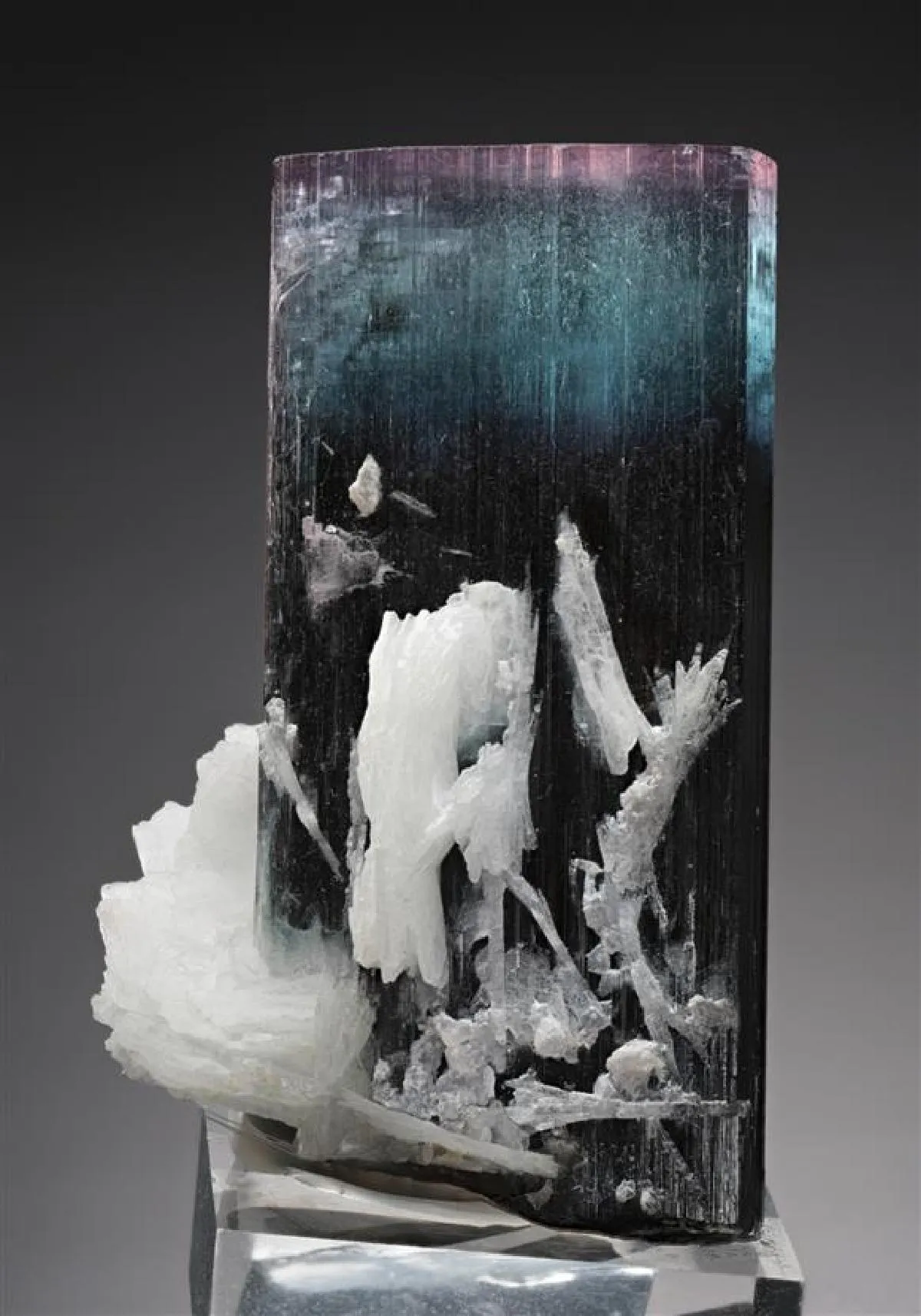 Tourmaline (Elbaite) with Albite - image 1