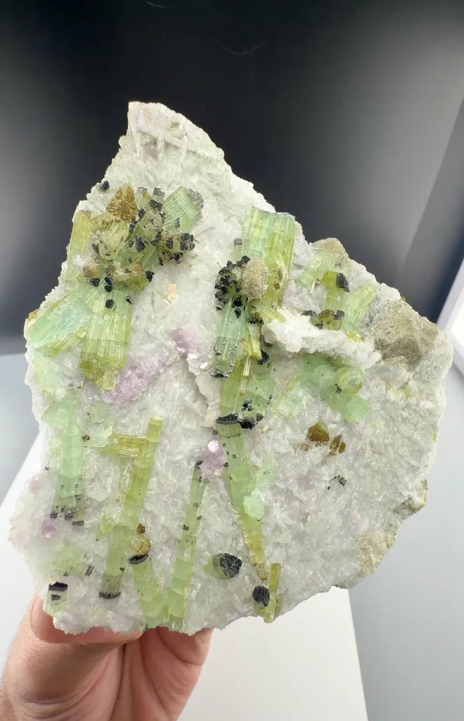 Tourmaline from Afghanistan, Badakhshan, Auraghuq - image 4