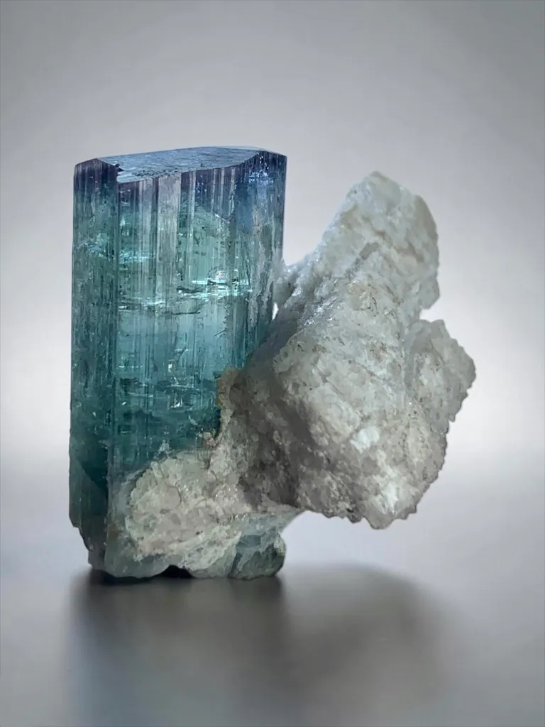 Tourmaline from Afghanistan, Nuristan, Paprok, Nouristan, Afghanistan, Paprock image