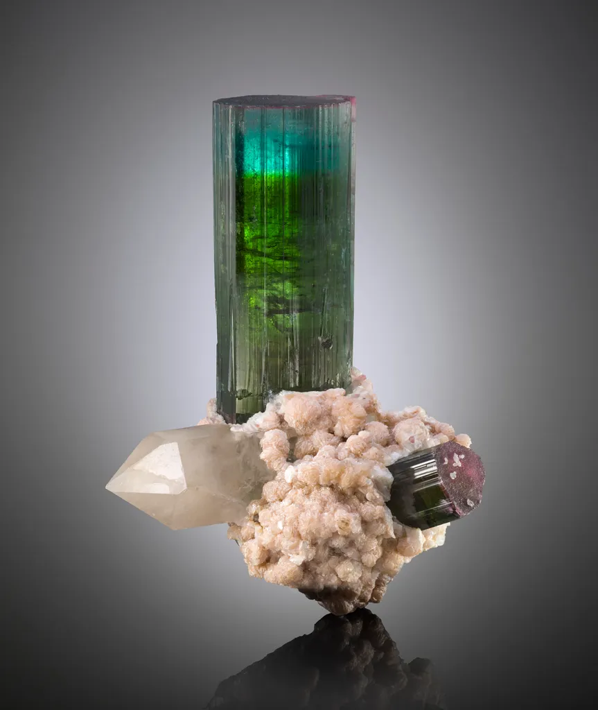 Tourmaline from Brazil, Goiás, Jenipapo mine image