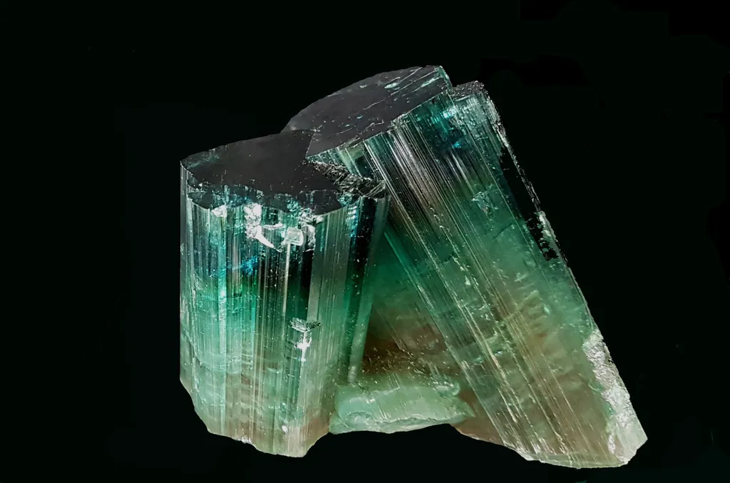 Tourmaline from Brazil, Minas Gerais, São José da Safira, Cruzeiro mine