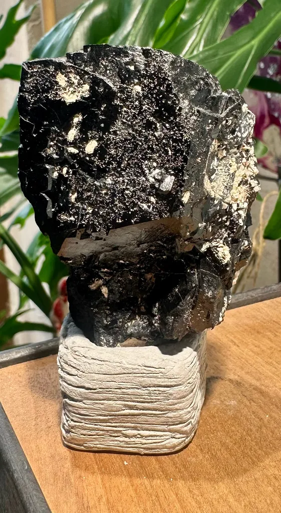 Tourmaline from Bulgaria image