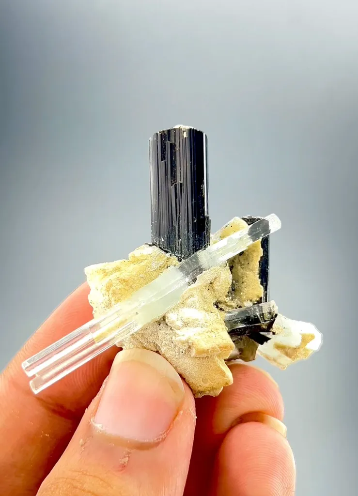 Tourmaline from Pakistan image