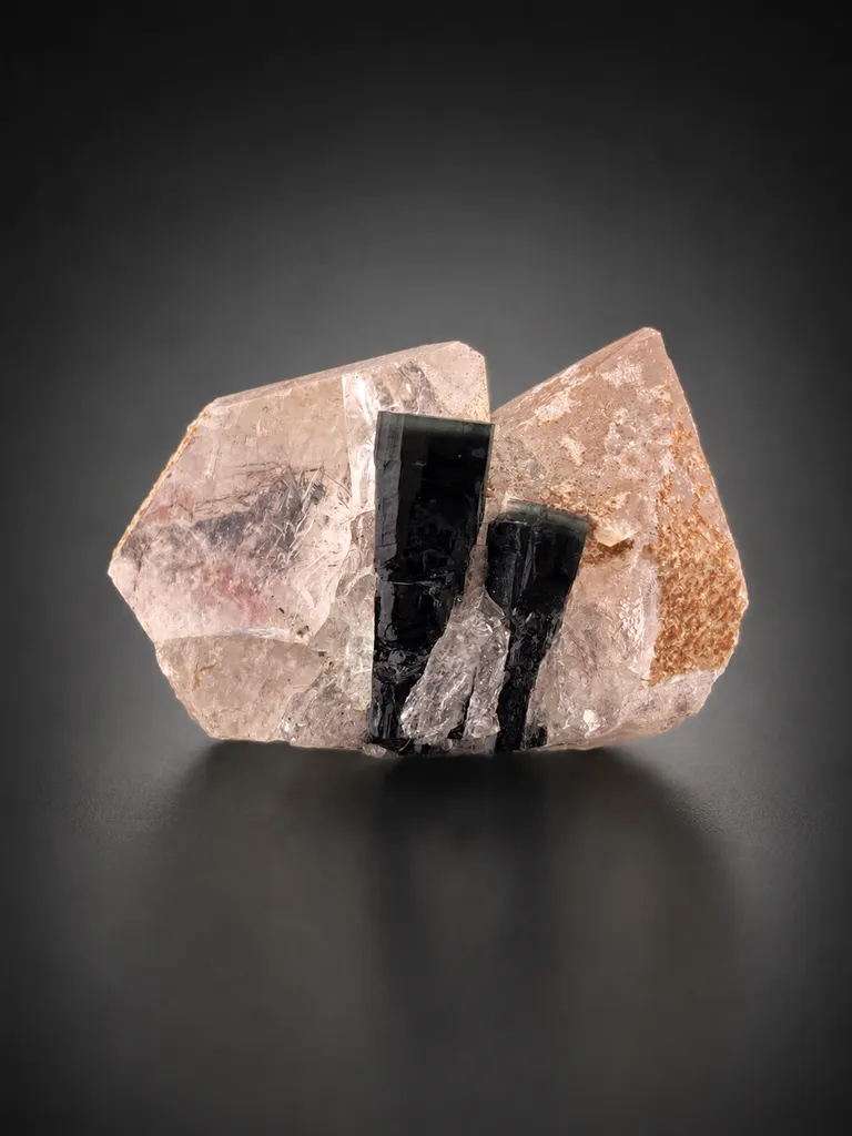 Tourmaline from Pakistan image