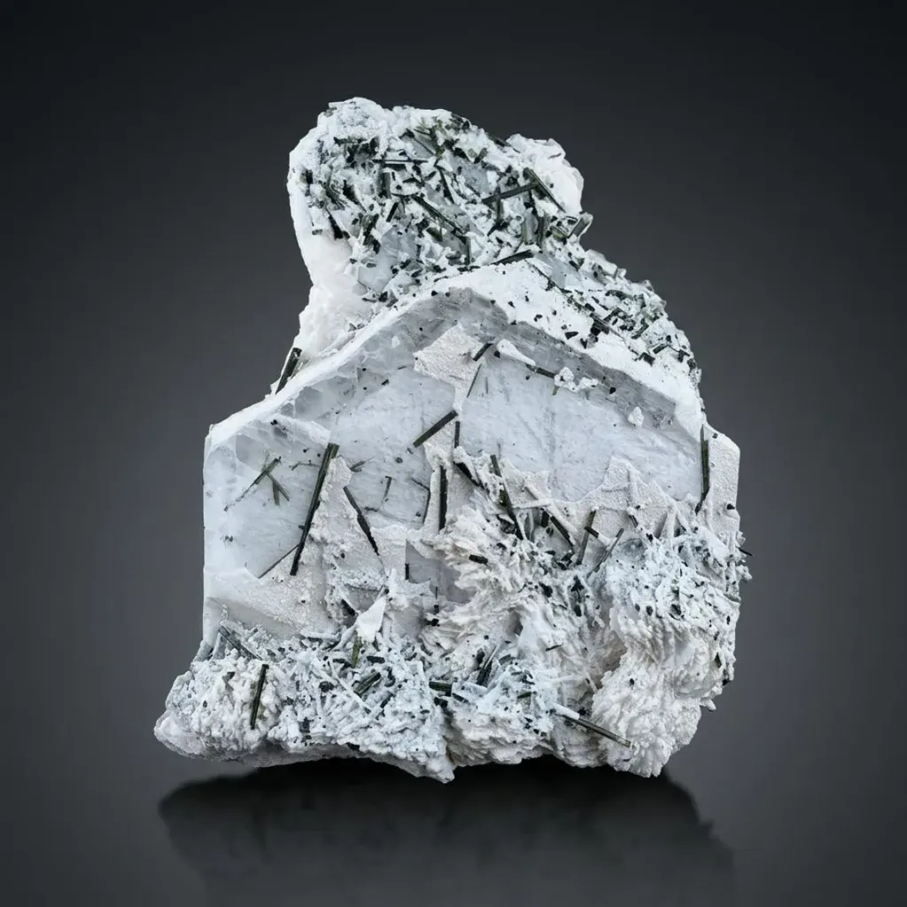 Tourmaline from Pakistan image