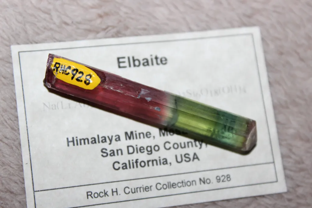 Tourmaline from USA, California, San Diego County, Mesa Grande Mining District, Gem Hill, Himalaya M image