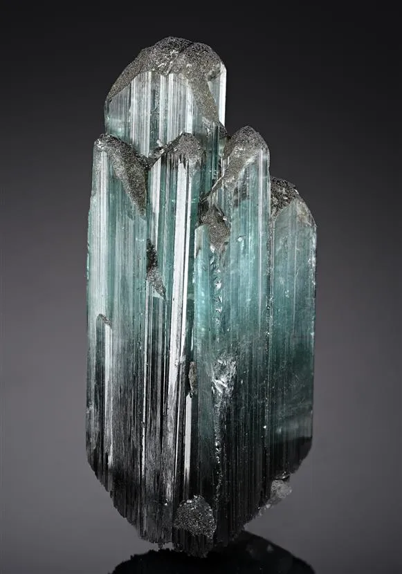 Tourmaline group image