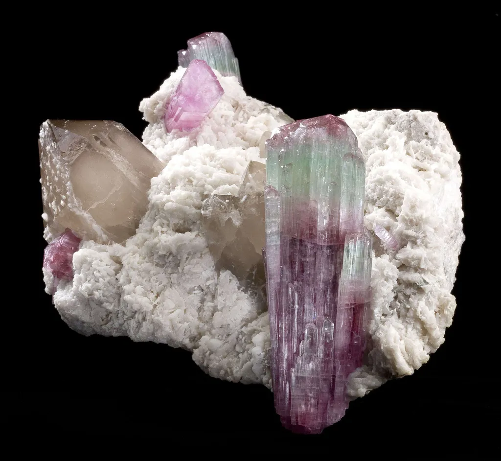 Tourmaline on Albite With Quartz - image 2
