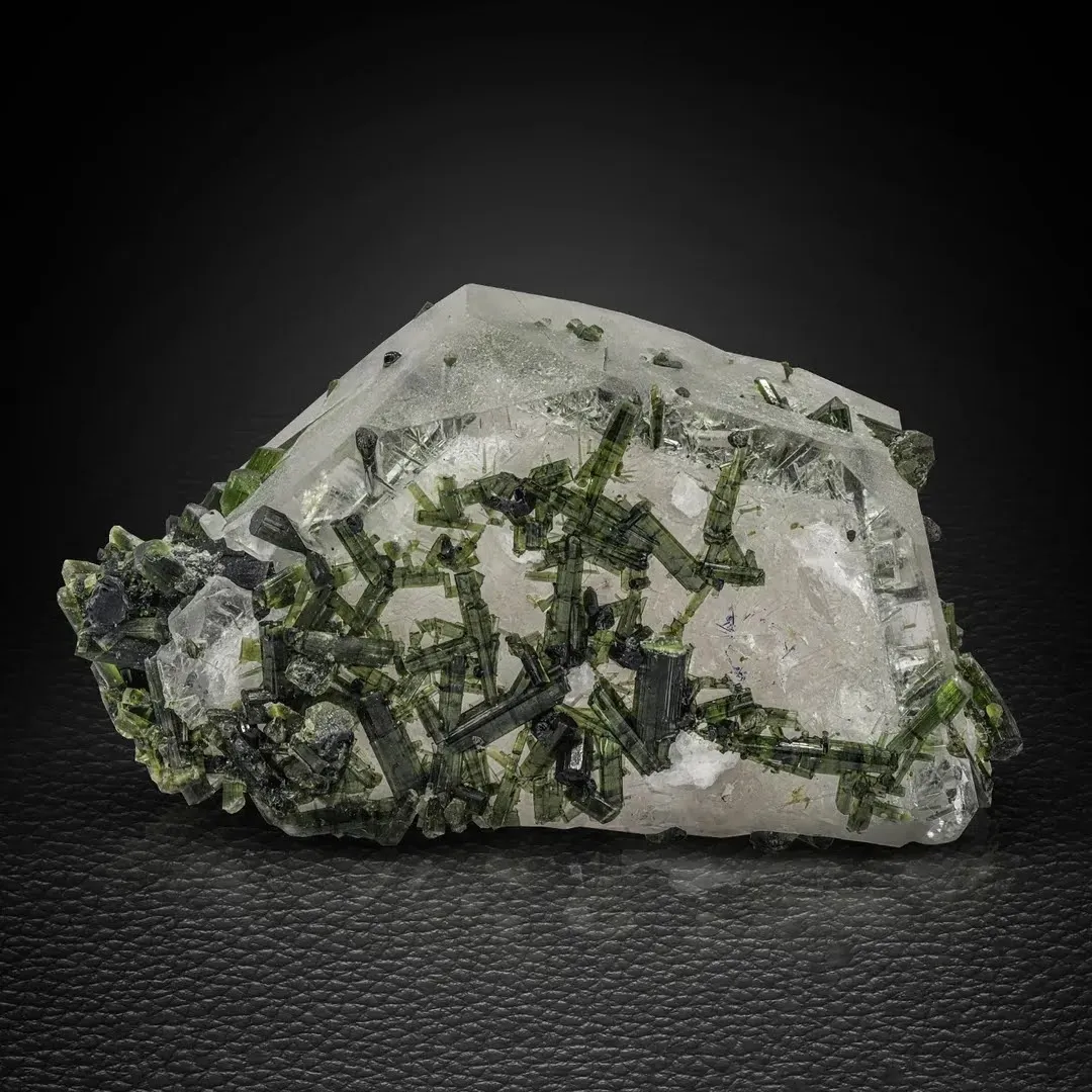 Tourmaline on Morganite - image 1