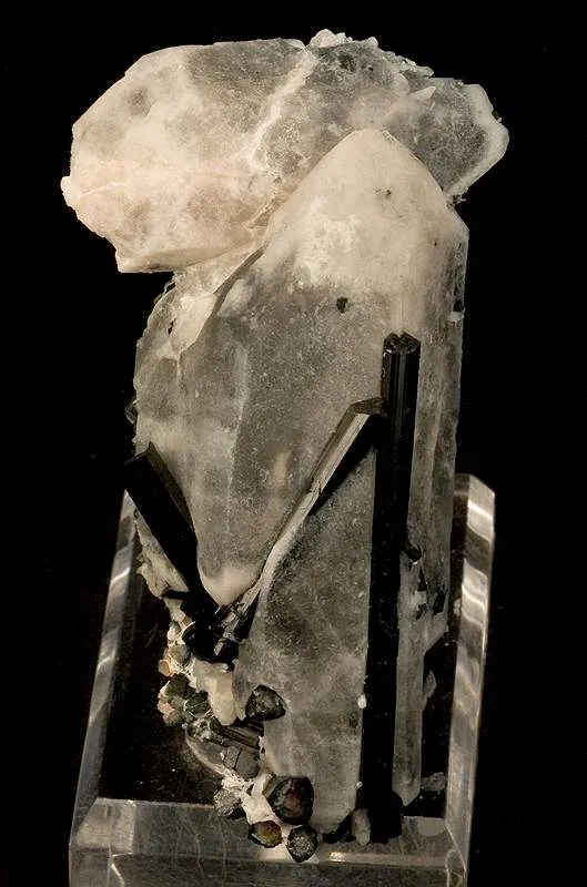 Tourmaline on Quartz - image 1