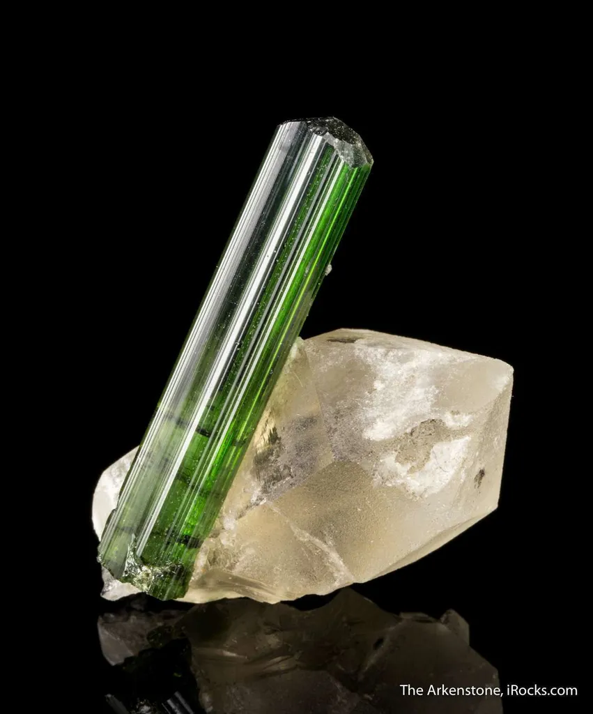 Tourmaline on Quartz - image 2