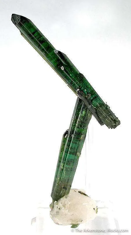 Tourmaline on Quartz image