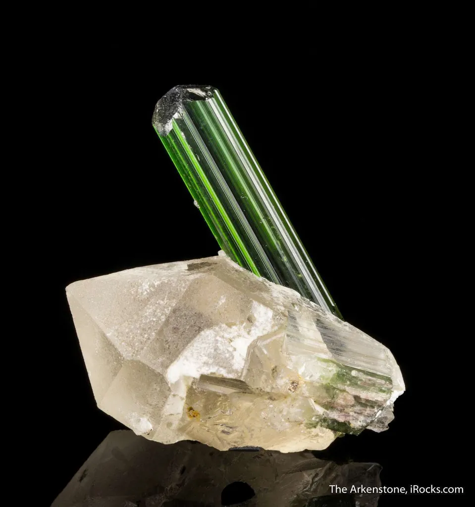 Tourmaline on Quartz - image 4