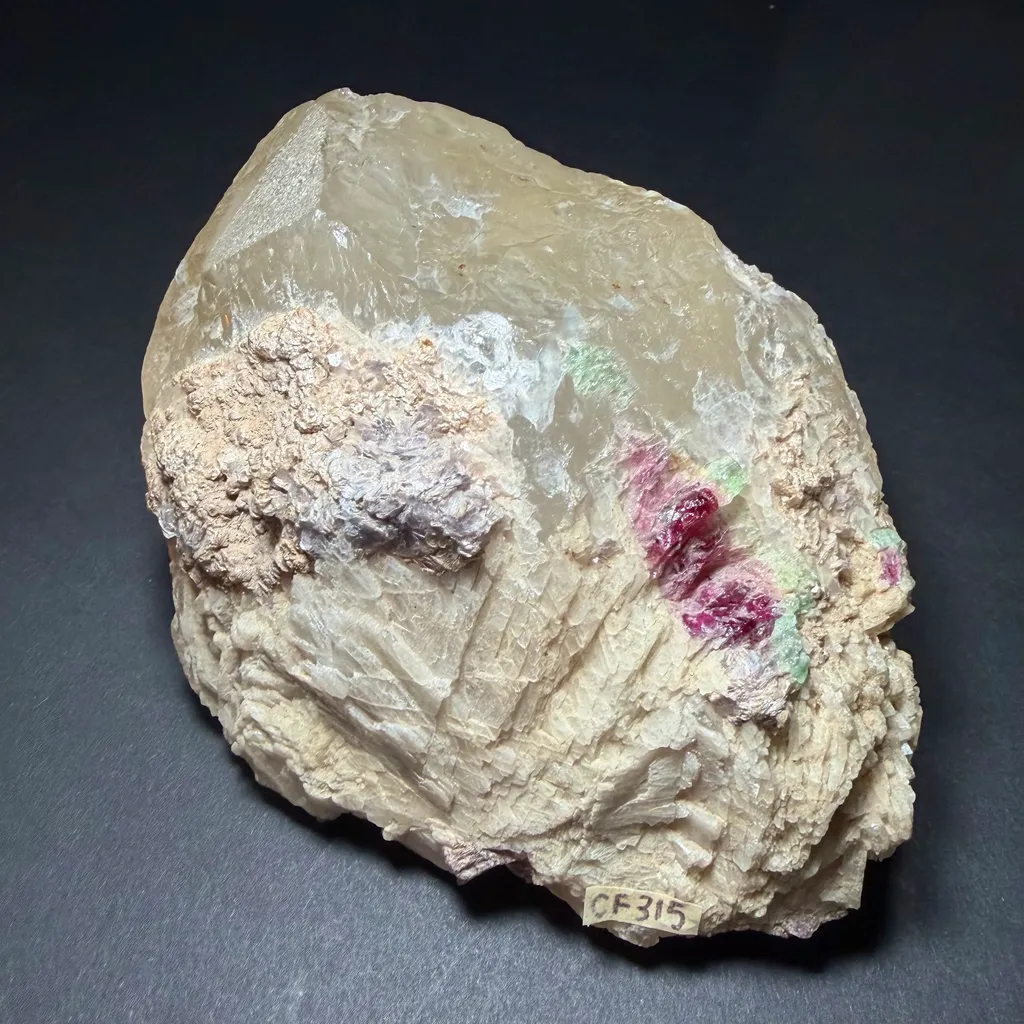 Tourmaline on Quartz - Stewart Mine image