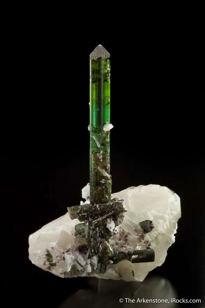 Tourmaline on Quartz With Cleavelandite image