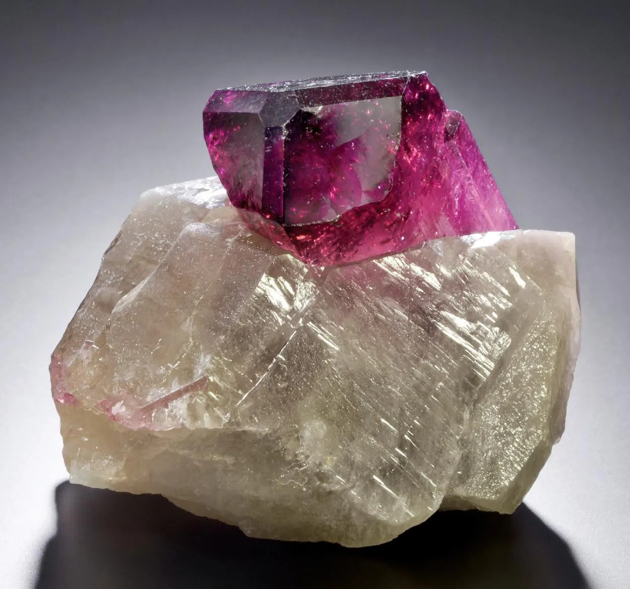 Tourmaline, Quartz - image 1