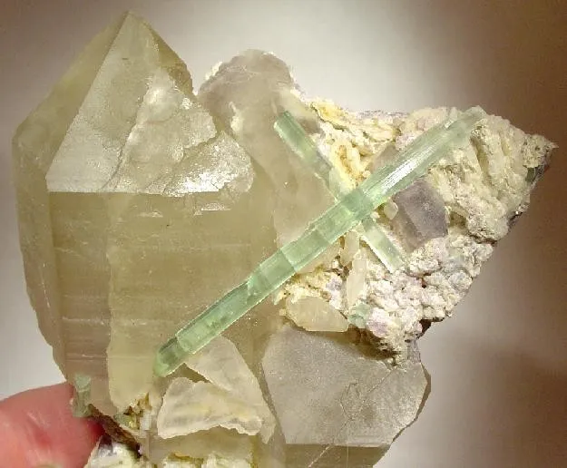 Tourmaline, Quartz (Var: Smoky Quartz), Albite (Var: Cleavelandite), Lepidolite image