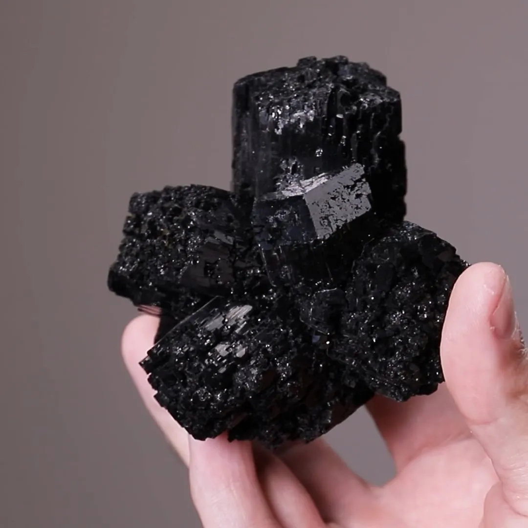 Tourmaline (Schorl) - image 2