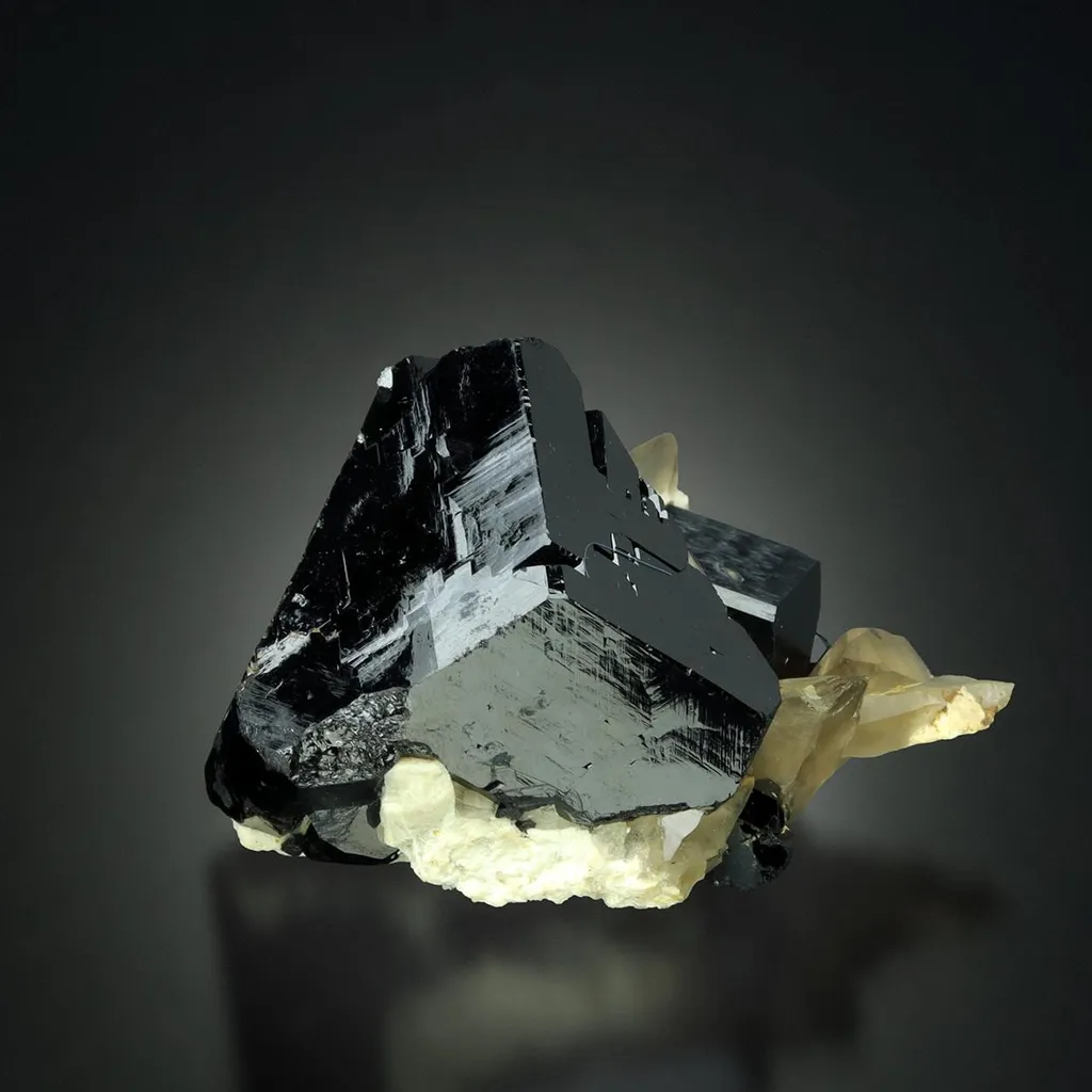Tourmaline Schorl & Smoky Quartz - image 5