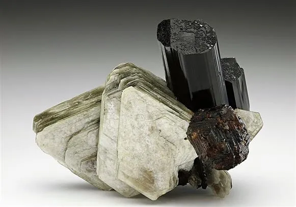 Tourmaline, Spessartine and Muscovite image