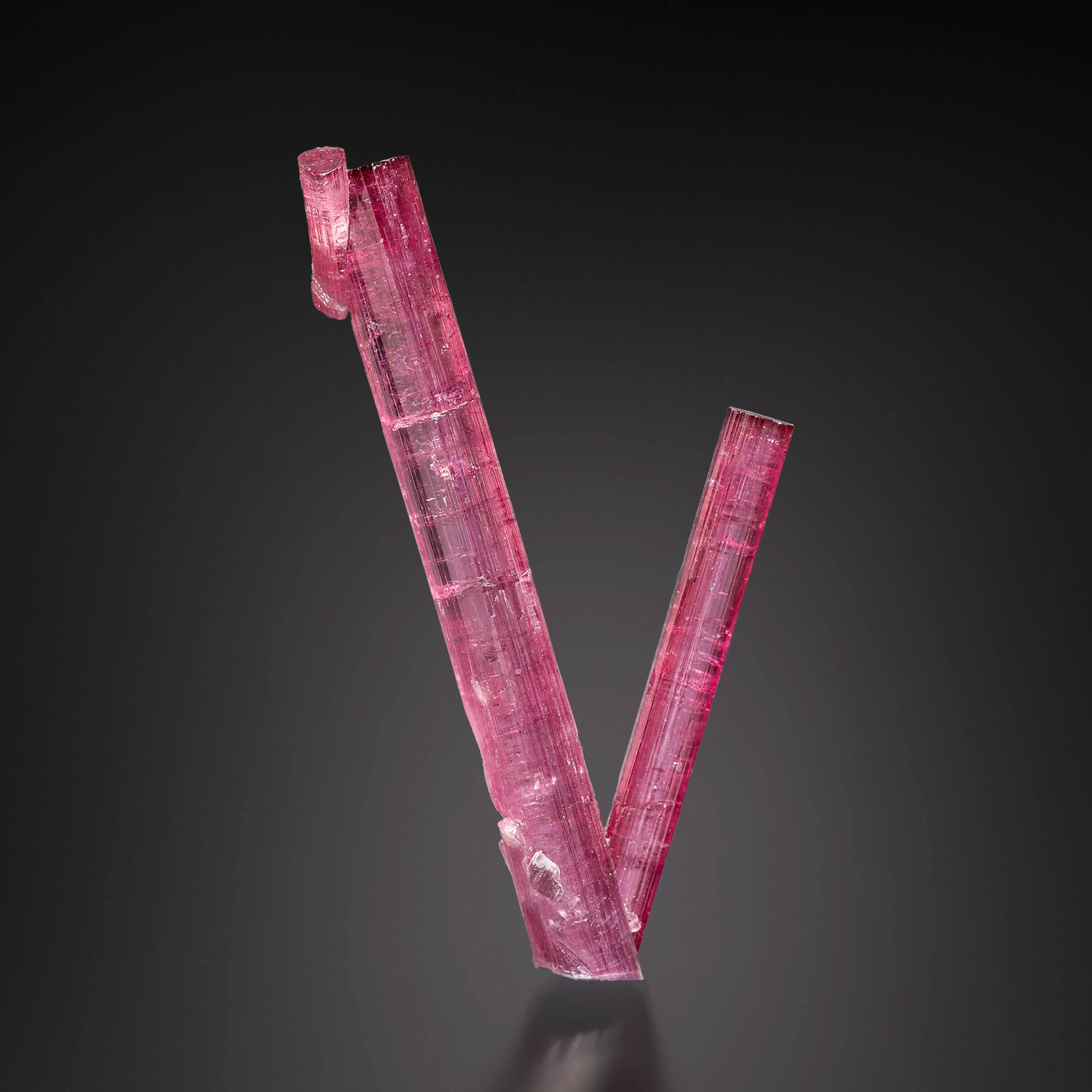 Tourmaline “V” (Cranberry Blue Pocket 2011, Pederneira Mine) - image 3