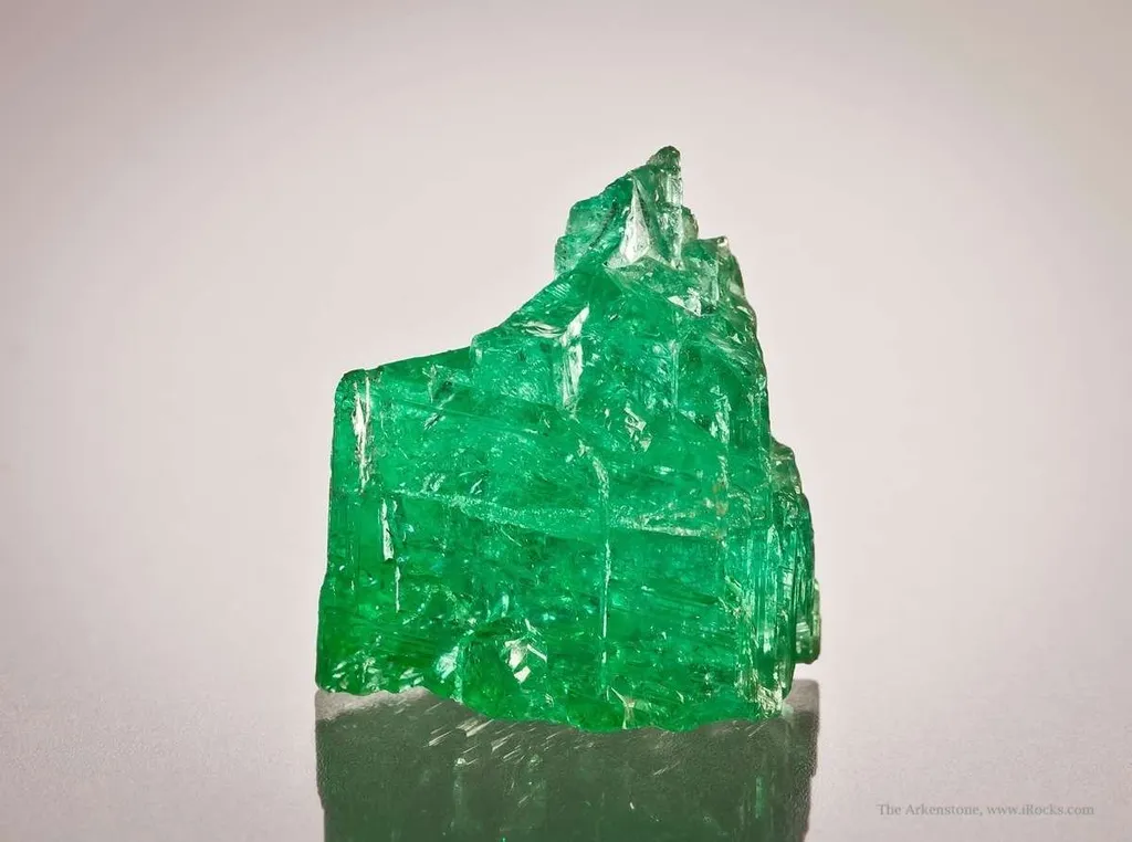 Tourmaline Var. Cuprian image