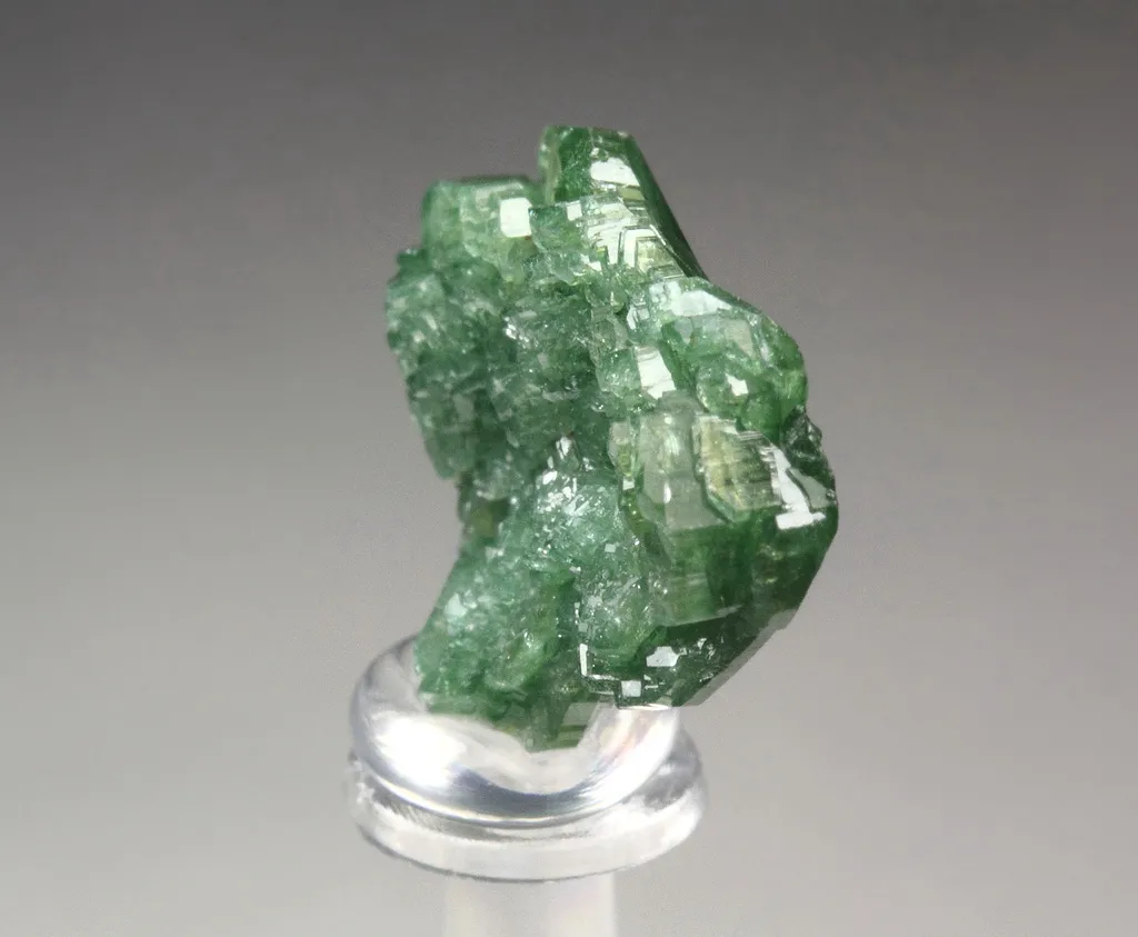 TOURMALINE var. DRAVITE var. CHROMIUM-BEARING DRAVITE rose - image 4