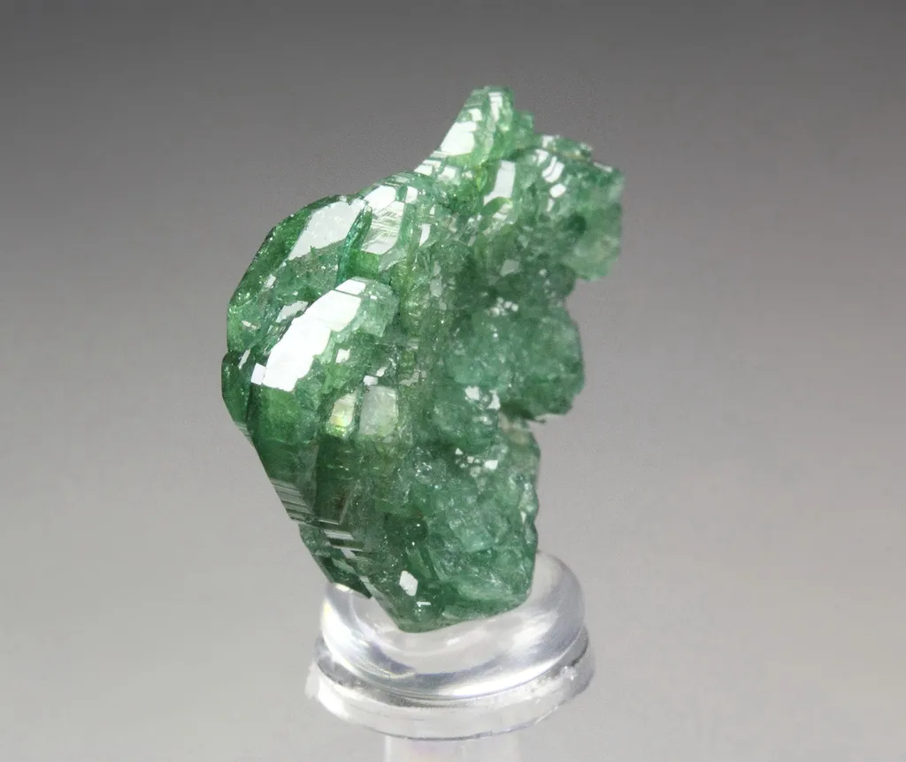 TOURMALINE var. DRAVITE var. CHROMIUM-BEARING DRAVITE rose - image 2