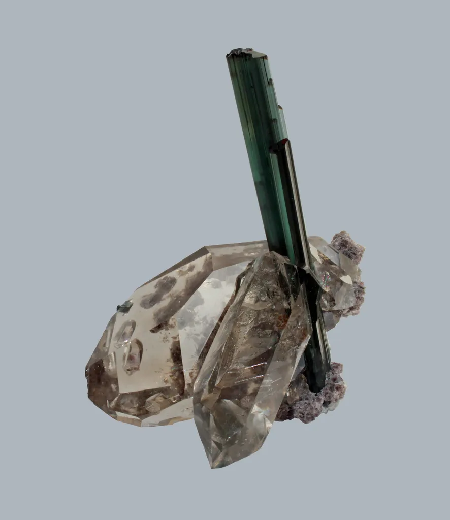 Tourmaline var. elbaite from Brazil, Minas Gerais, Santa Rosa Mine image