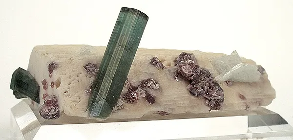 Tourmaline (Var: Indicolite), Lepidolite, Feldspar Group image