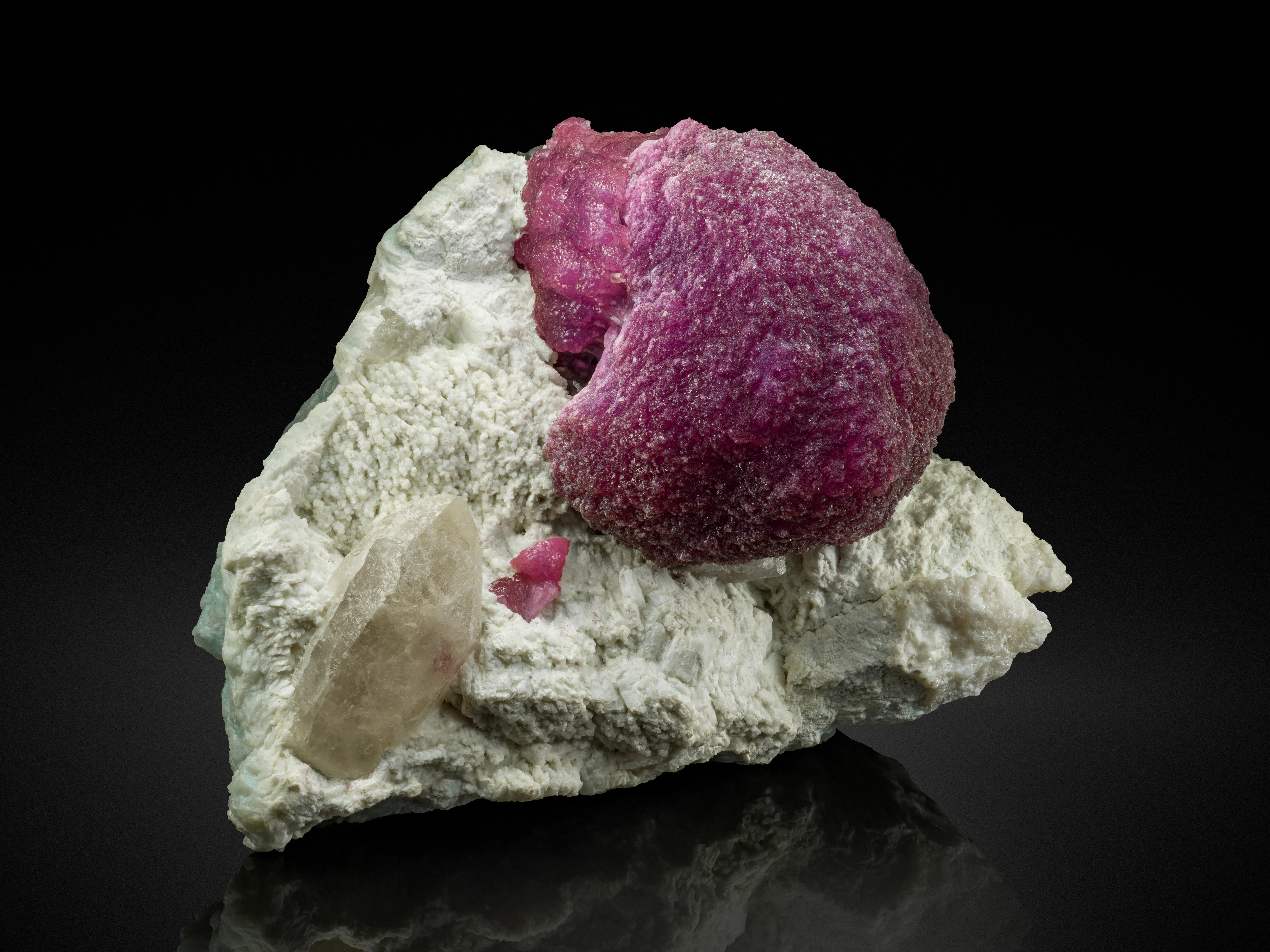 Tourmaline var Rubellite - image 3