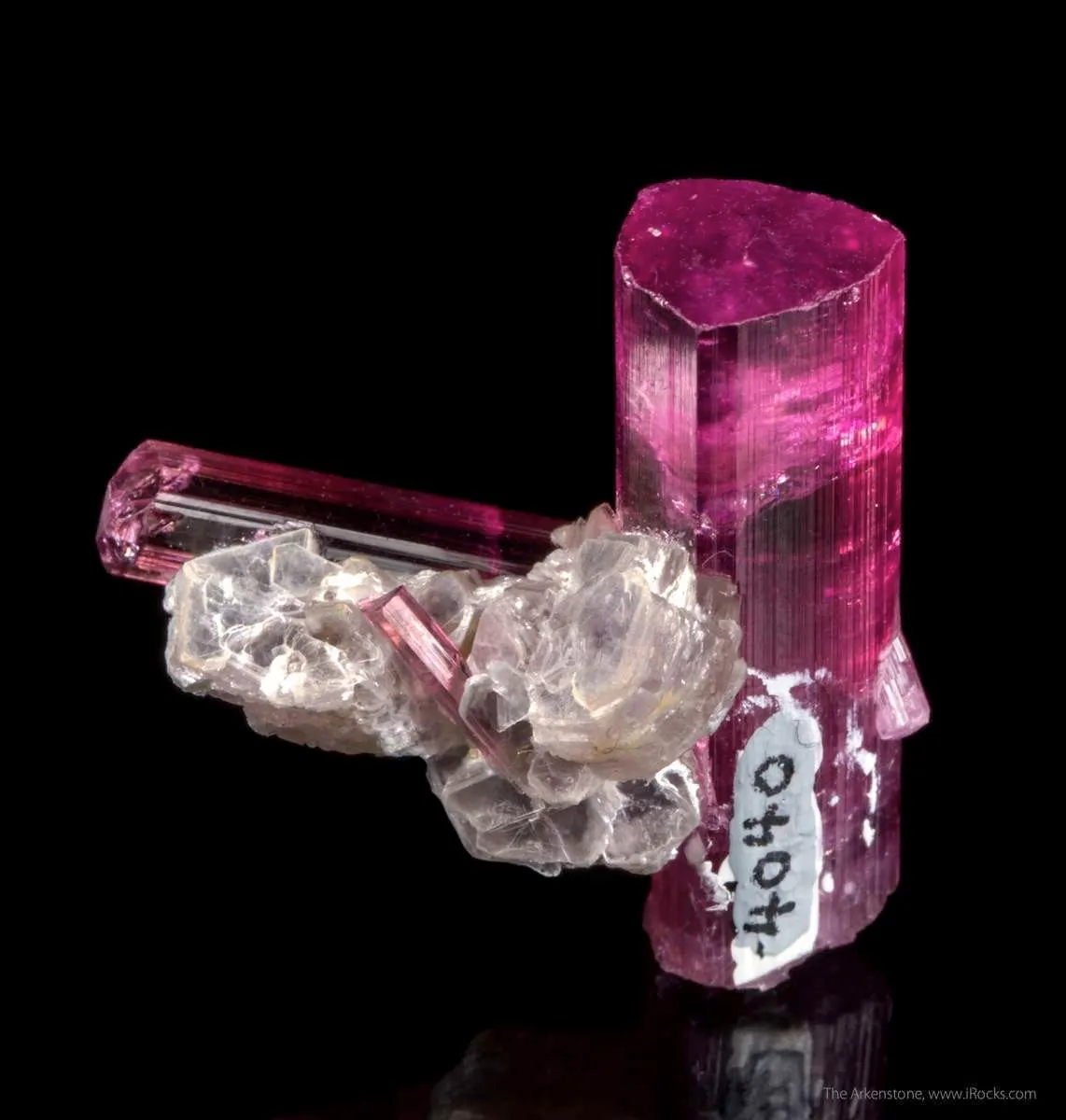 Tourmaline var. Rubellite on Lepidolite - image 4