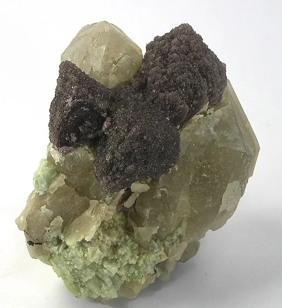 Tourmaline (Var: Rubellite), Quartz image