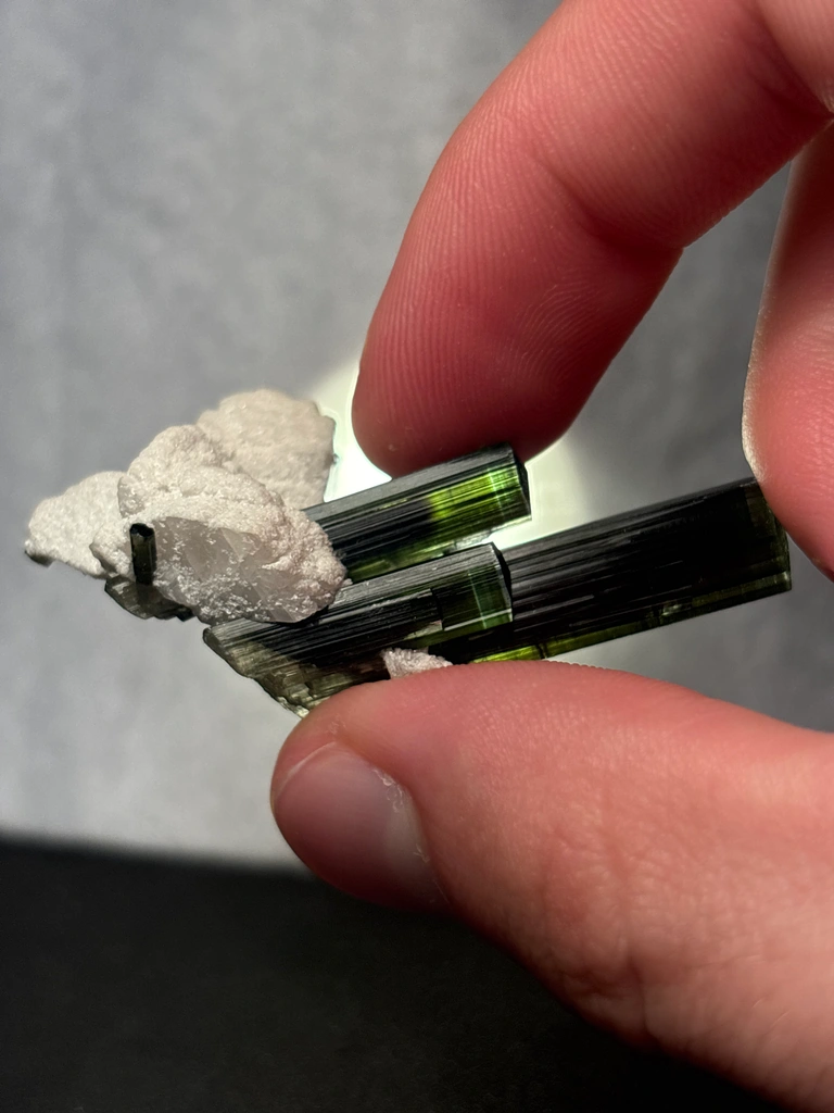Tourmaline var. Schorl-Elbaite with Albite - image 4