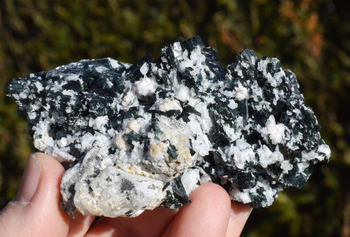 Tourmaline var. Verdelite & Quartz 145 grams - Minas Gerais, Brazil - image 3