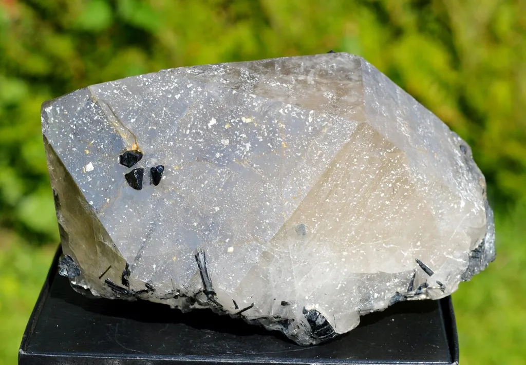 Tourmaline var. Verdelite & Quartz - 2710 grams - Minas Gerais, Brazil image
