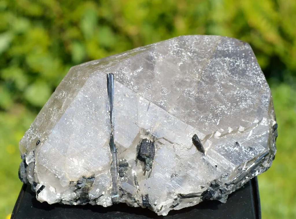 Tourmaline var. Verdelite & Quartz - 2710 grams - Minas Gerais, Brazil - image 2