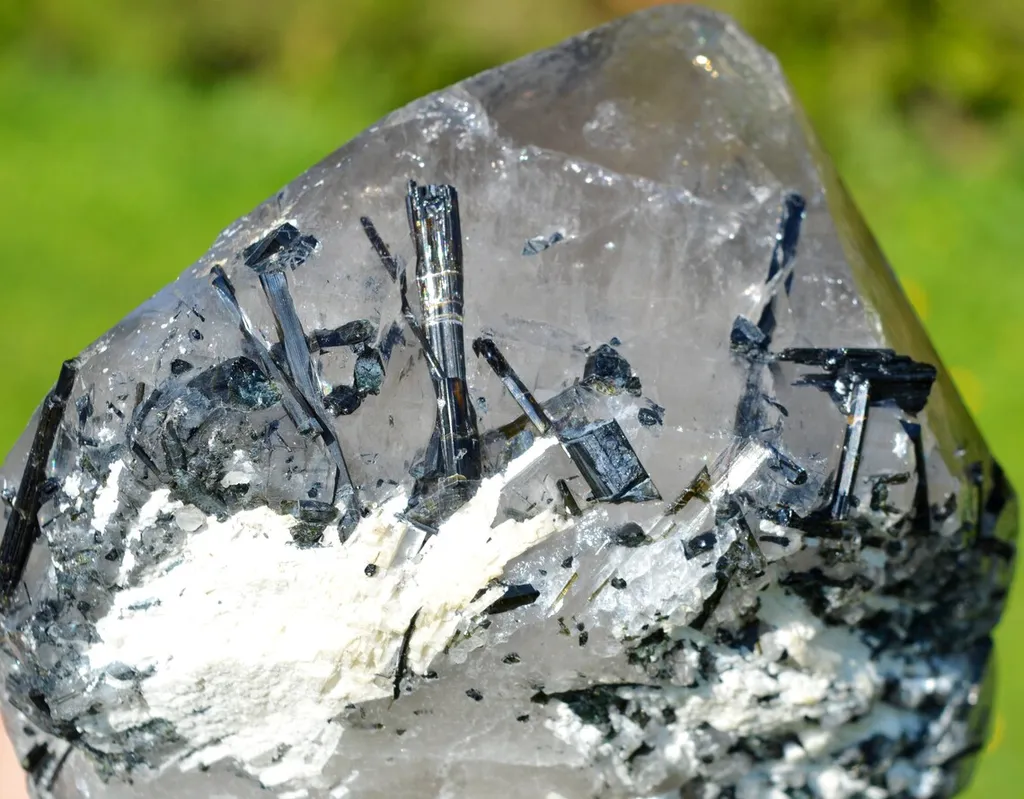 Tourmaline var. Verdelite & Quartz - 2710 grams - Minas Gerais, Brazil - image 10