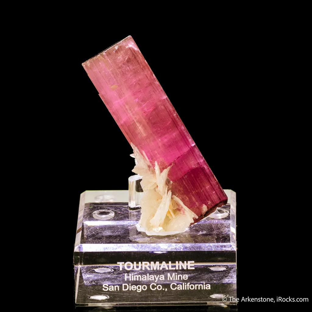 Tourmaline with Cleavelandite (doubly-terminated) - image 5