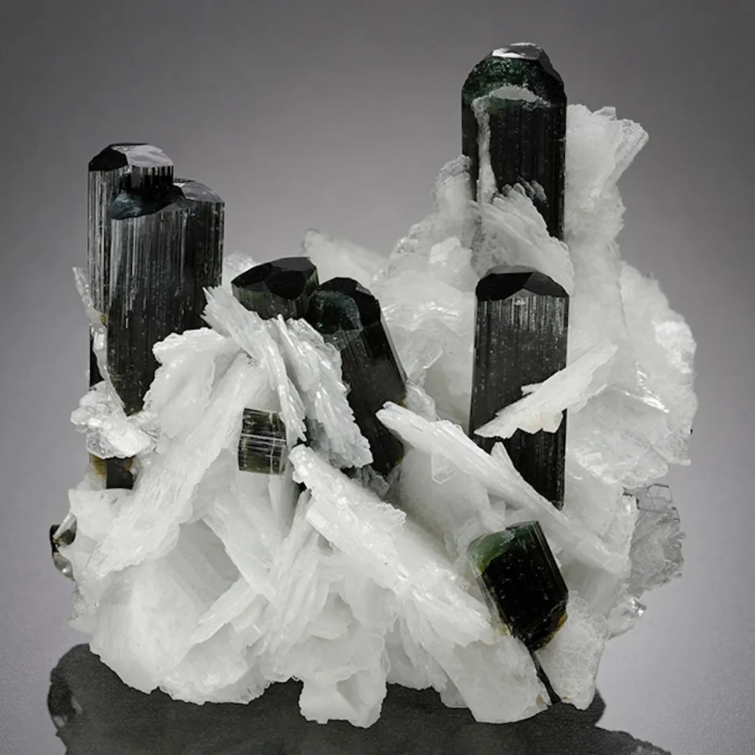 Tourmaline with Cleavelandite - image 2