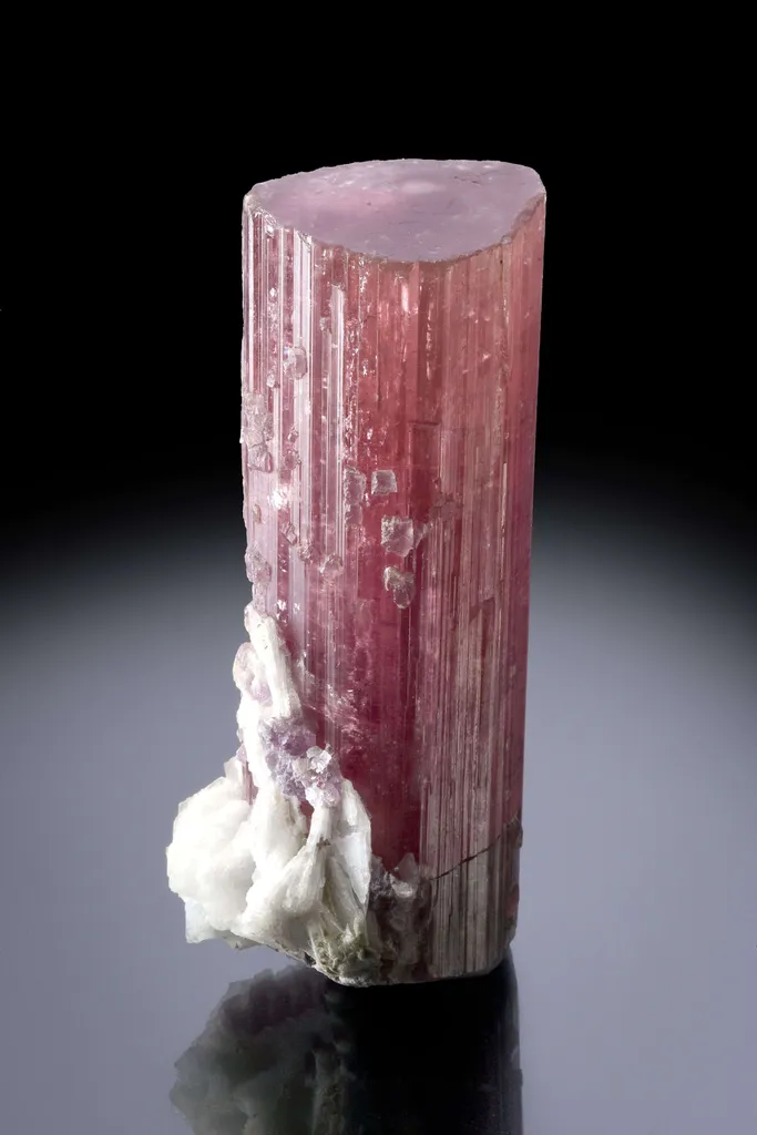 Tourmaline With Lepidolite and Cleavelandite - image 3