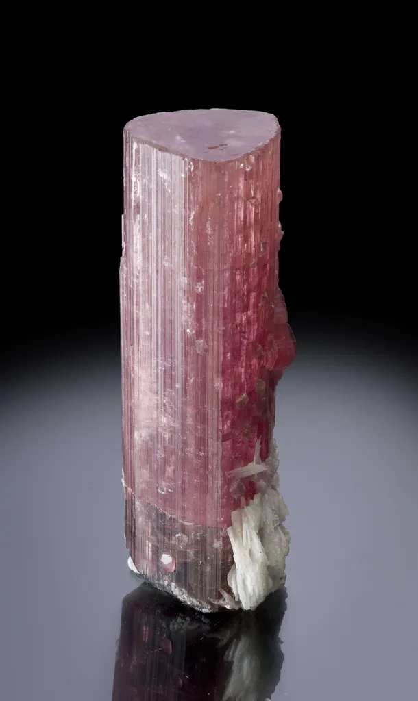 Tourmaline With Lepidolite and Cleavelandite - image 2
