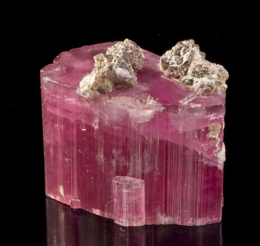 Tourmaline With Lepidolite image