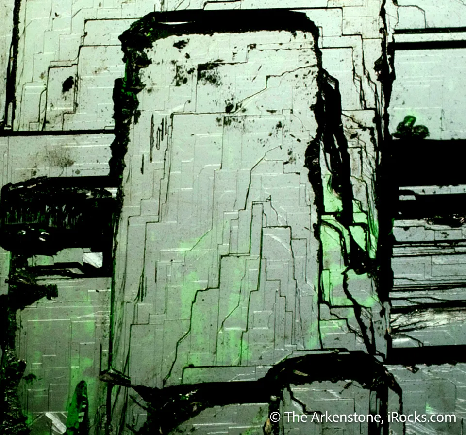 Tourmaline with unusual surface patterns - image 6